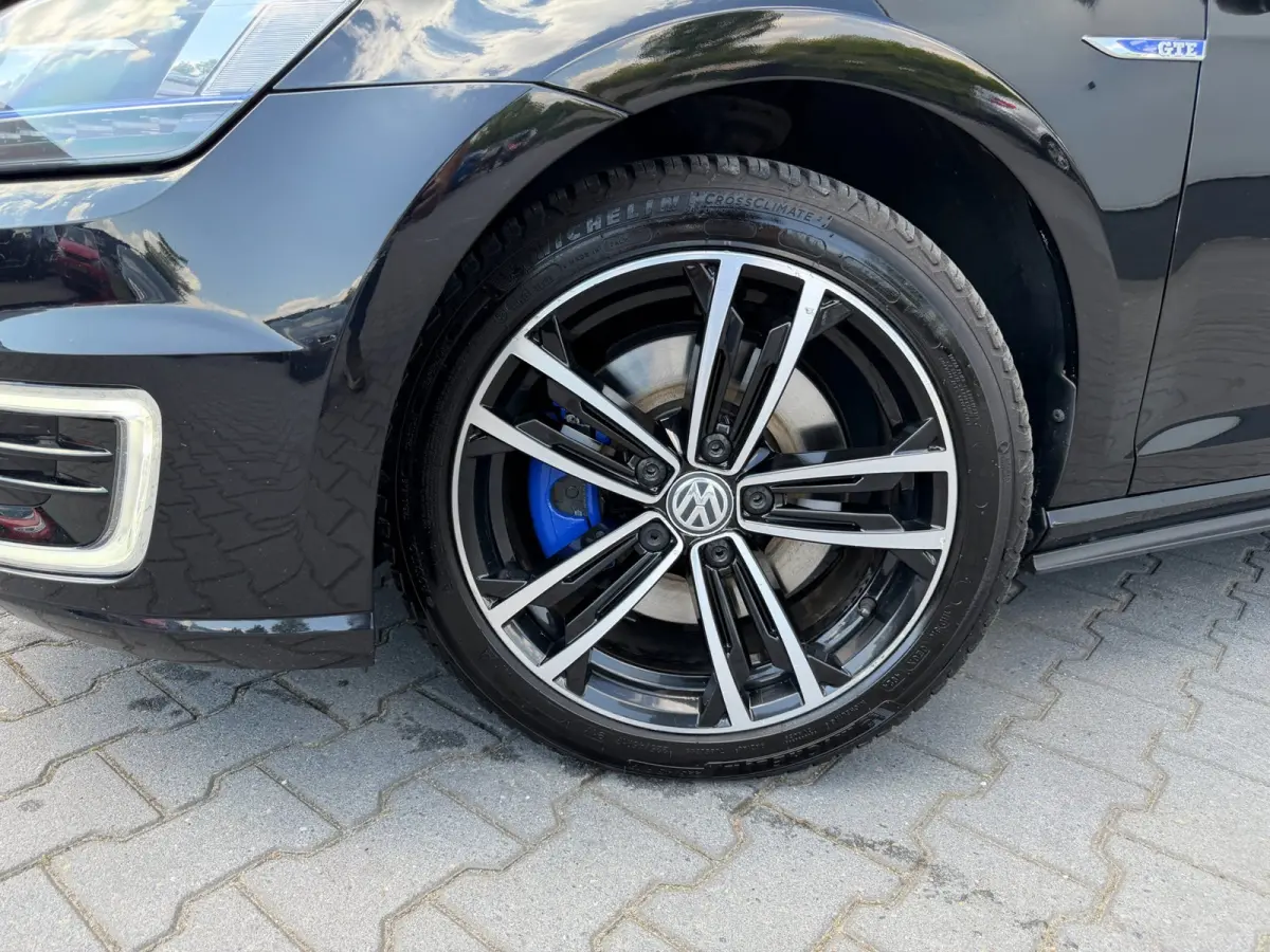 1.4 TSI GTE Connected Series incl groot onderhoud