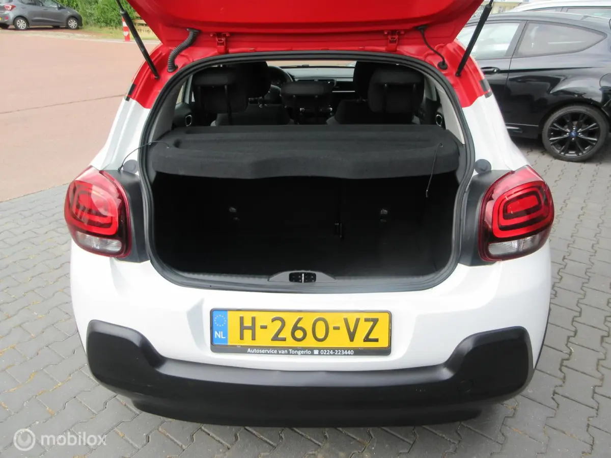 1.2 PureTech Live 5drs 121dkm Navi Cruise Climate