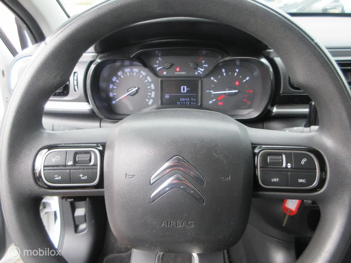 1.2 PureTech Live 5drs 121dkm Navi Cruise Climate