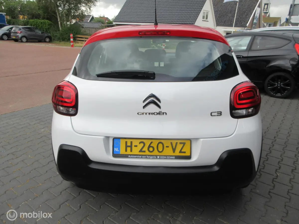 1.2 PureTech Live 5drs 121dkm Navi Cruise Climate