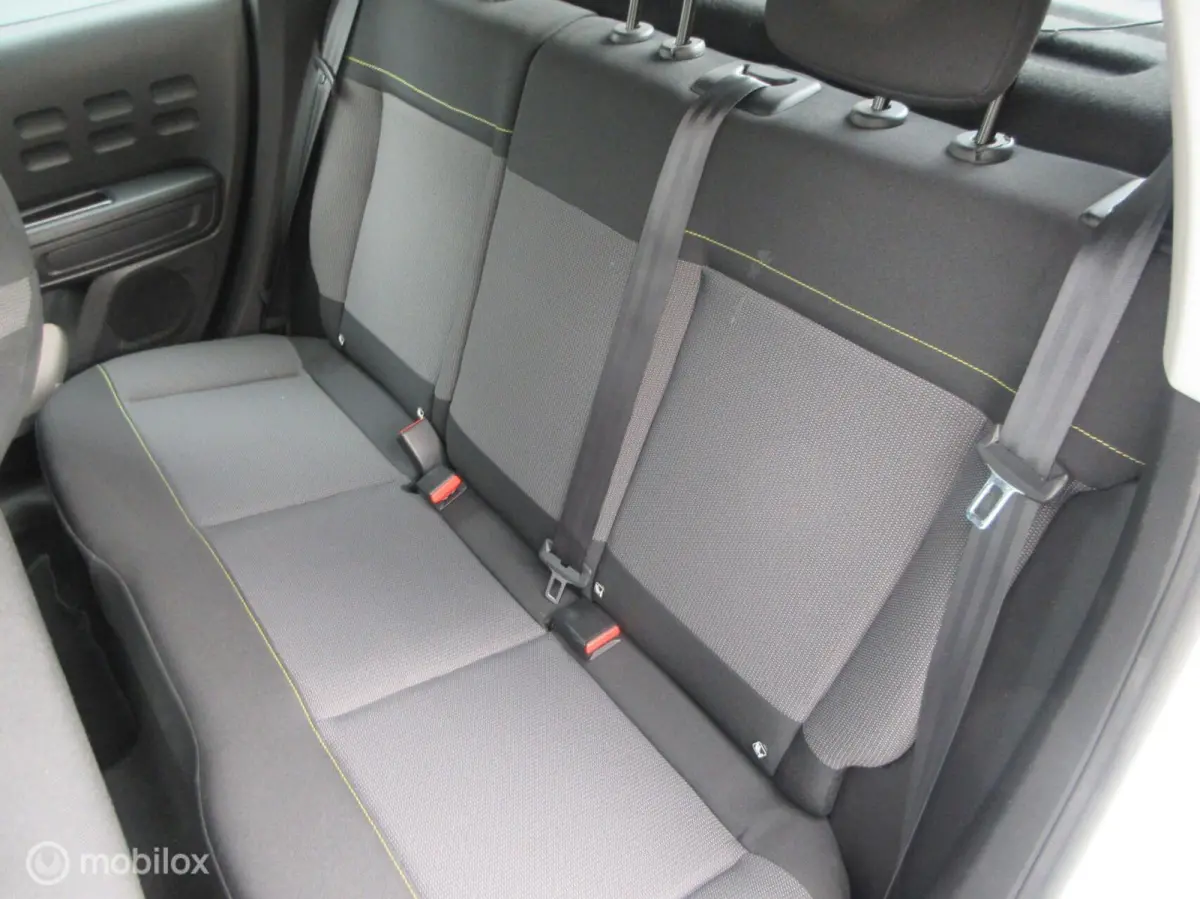 1.2 PureTech Live 5drs 121dkm Navi Cruise Climate