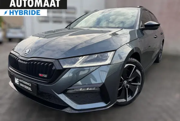 1.4 TSI RS iV PHEV Business SOH 95,47% / MATRIX / VIRTUAL COCKPIT