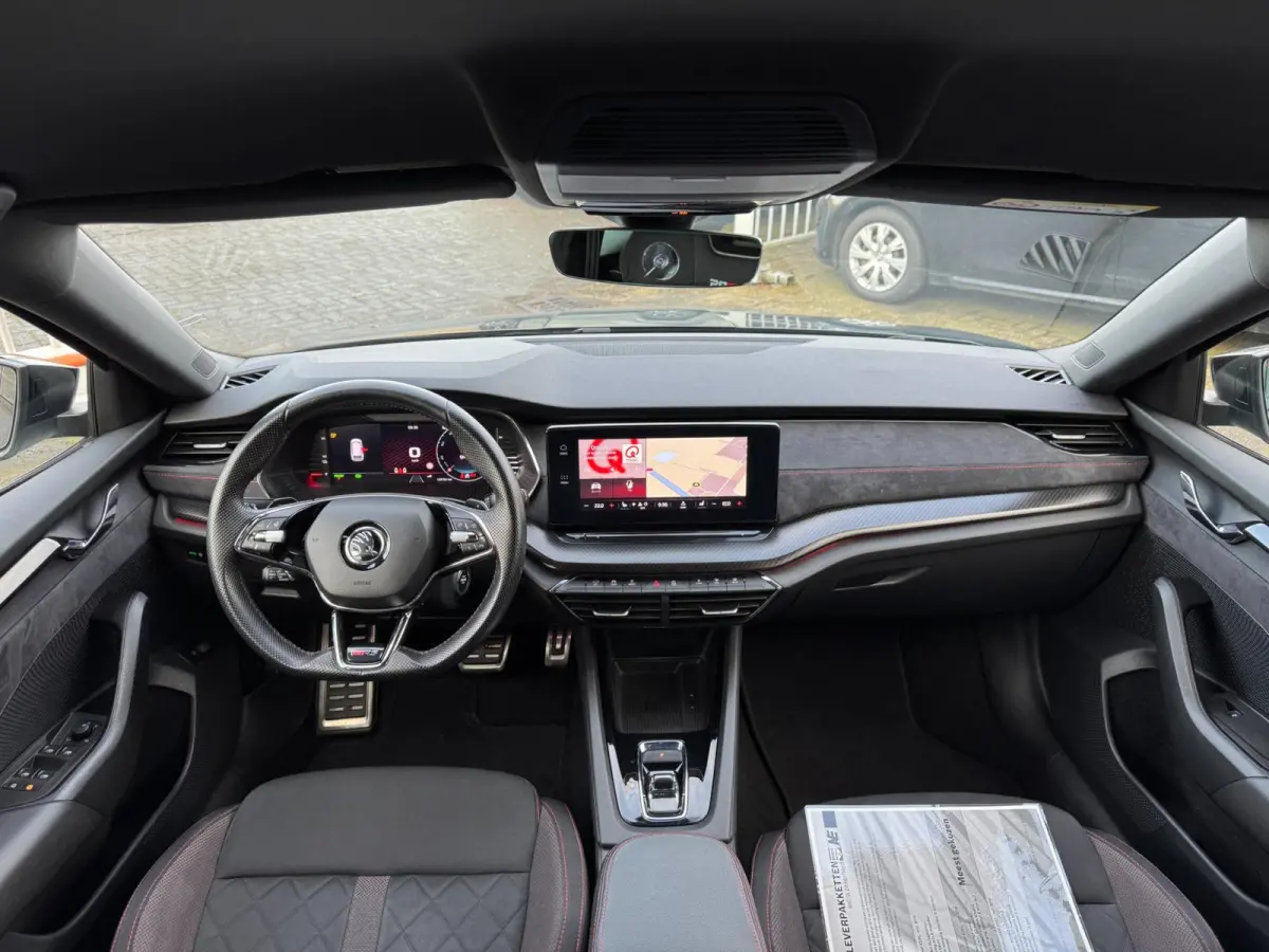 1.4 TSI RS iV PHEV Business SOH 95,47% / MATRIX / VIRTUAL COCKPIT