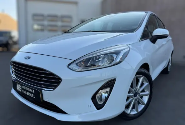 1.0 EcoBoost Titanium NIEUWE RIEM / WINTERPACK / INPARKEREN / LMV / CARPLAY / NAVIGATIE / ACC / CAMERA