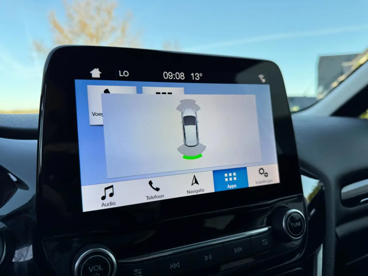 1.0 EcoBoost Titanium NIEUWE RIEM / WINTERPACK / INPARKEREN / LMV / CARPLAY / NAVIGATIE / ACC / CAMERA
