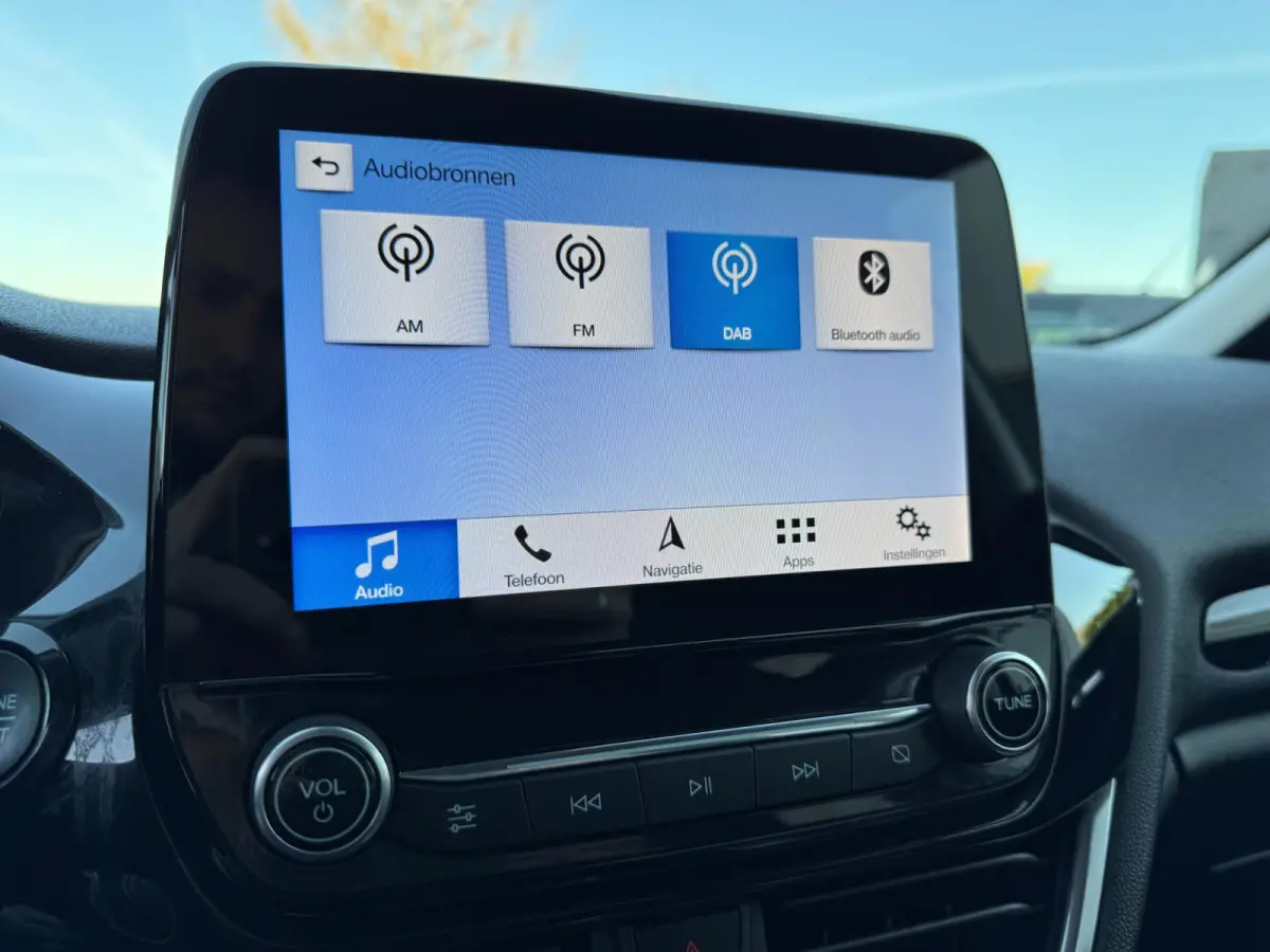 1.0 EcoBoost Titanium NIEUWE RIEM / WINTERPACK / INPARKEREN / LMV / CARPLAY / NAVIGATIE / ACC / CAMERA