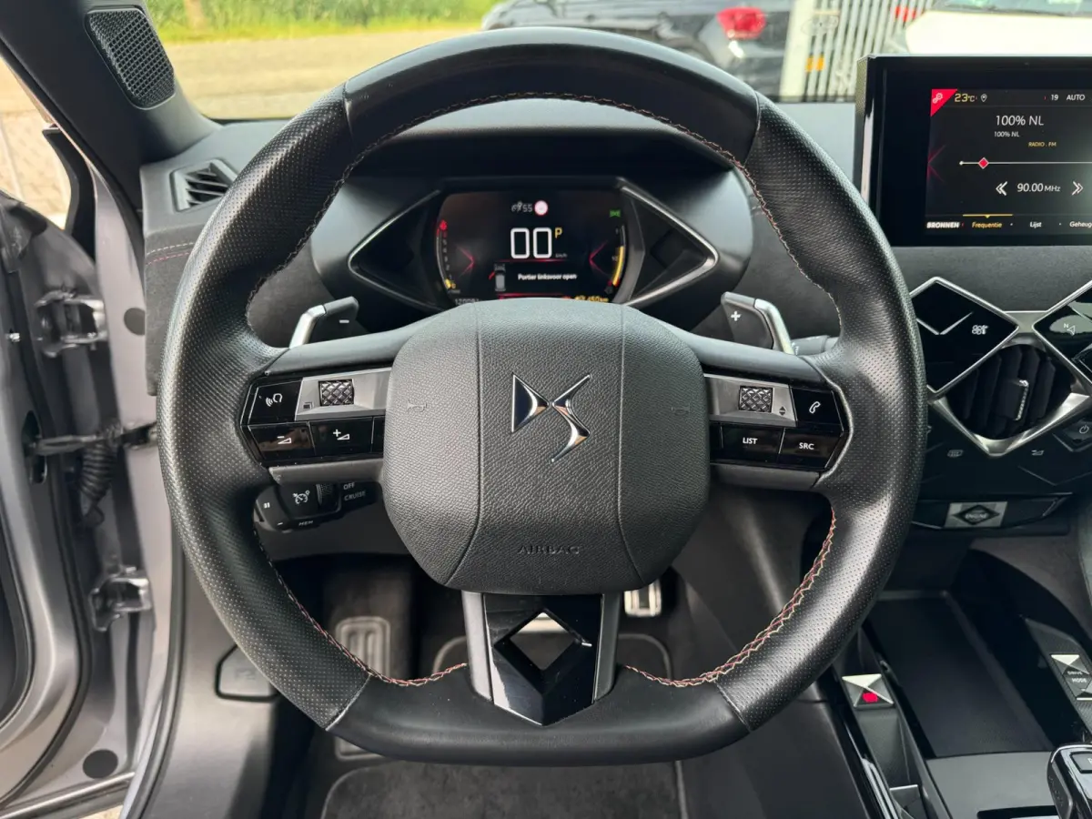 1.2 PureTech Business AUTOMAAT / PDC / CARPLAY / CRUISE CONTROL / ZEER FRAAI DESIGN / ECC / LMV