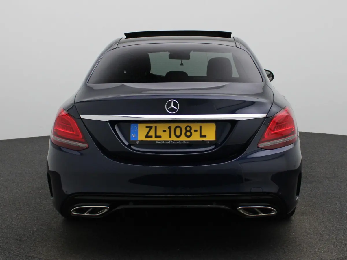 180 Business Solution Plus Upgrade Edition | Automaat | Apple Carplay / Android Auto | Panoramadak | Sfeerverlichting | Achteruitrijcamera | Parkeersensoren |