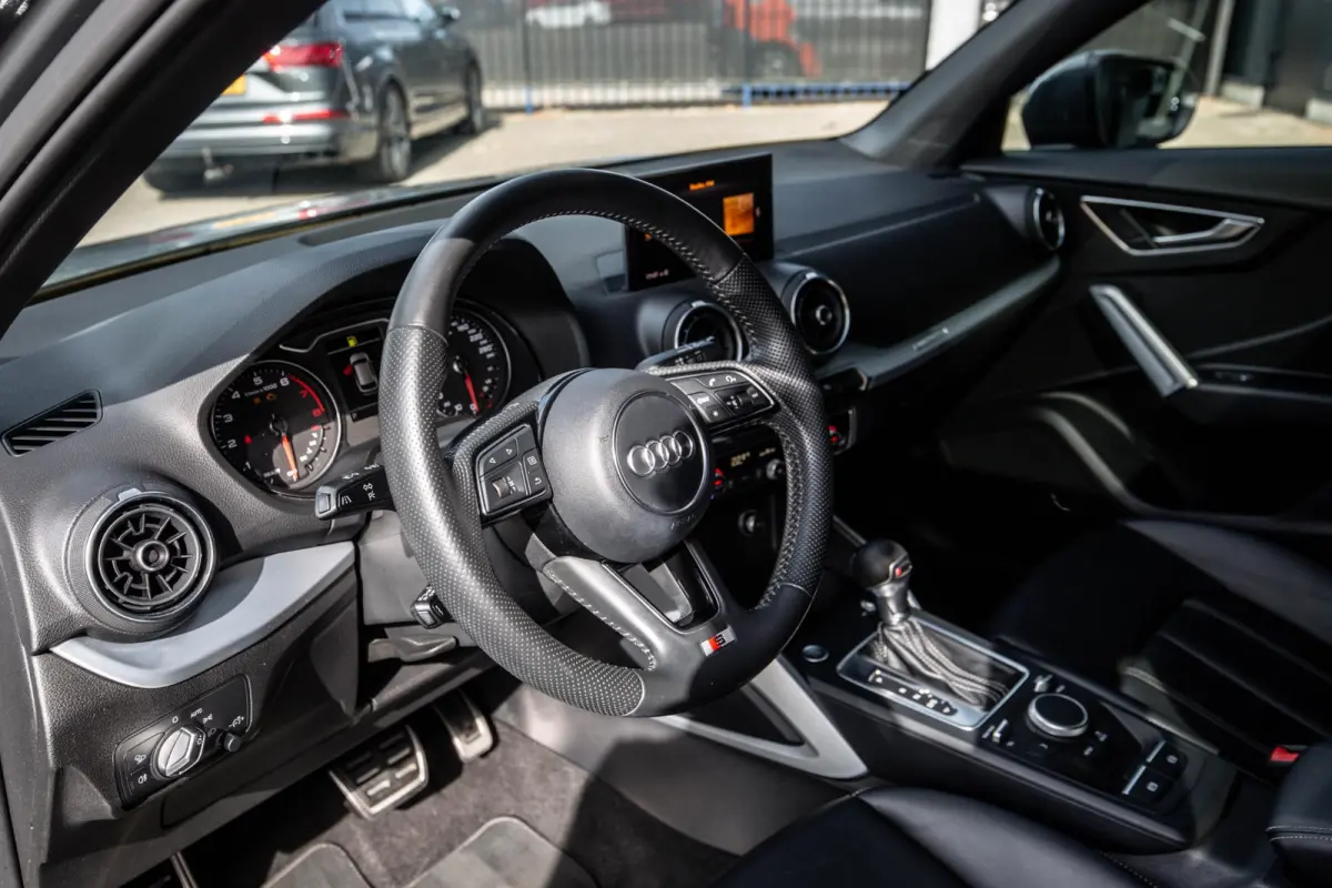 1.0TFSI, S-Line, Pano, Leder, ACC, Led.