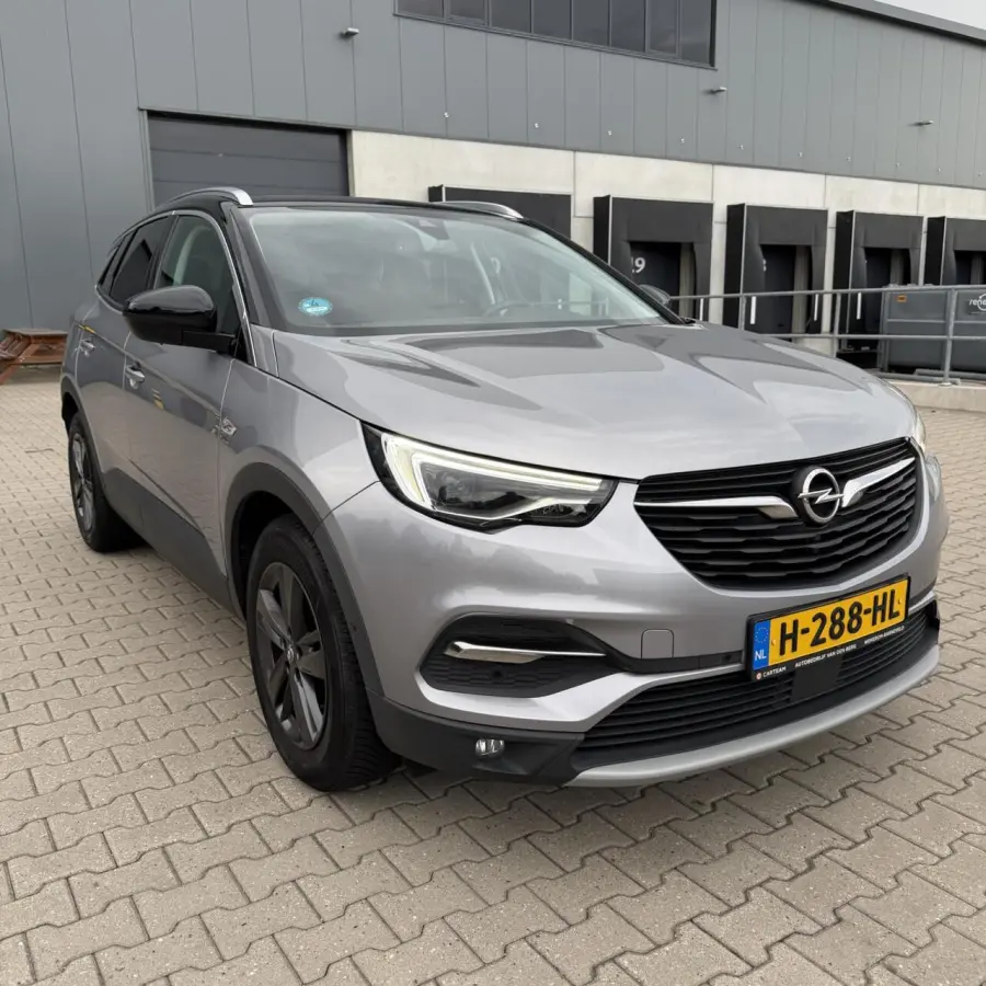 1.2 Turbo 2019 | Camera | Navi | CarPlay