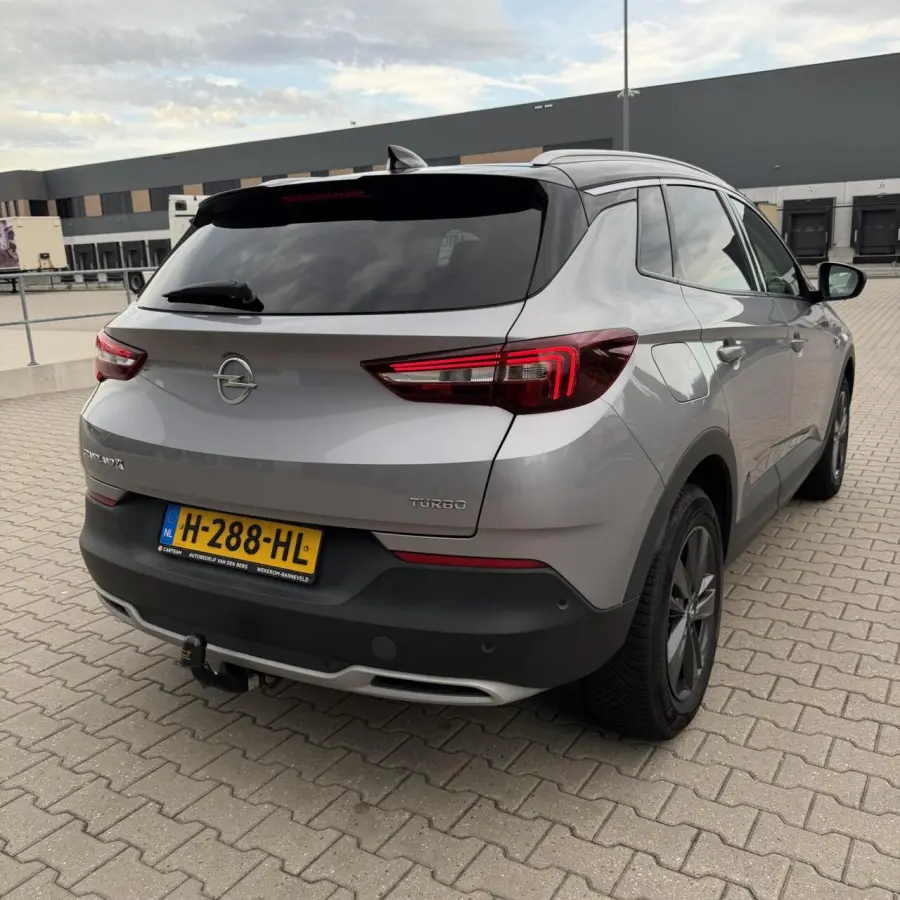 1.2 Turbo 2019 | Camera | Navi | CarPlay