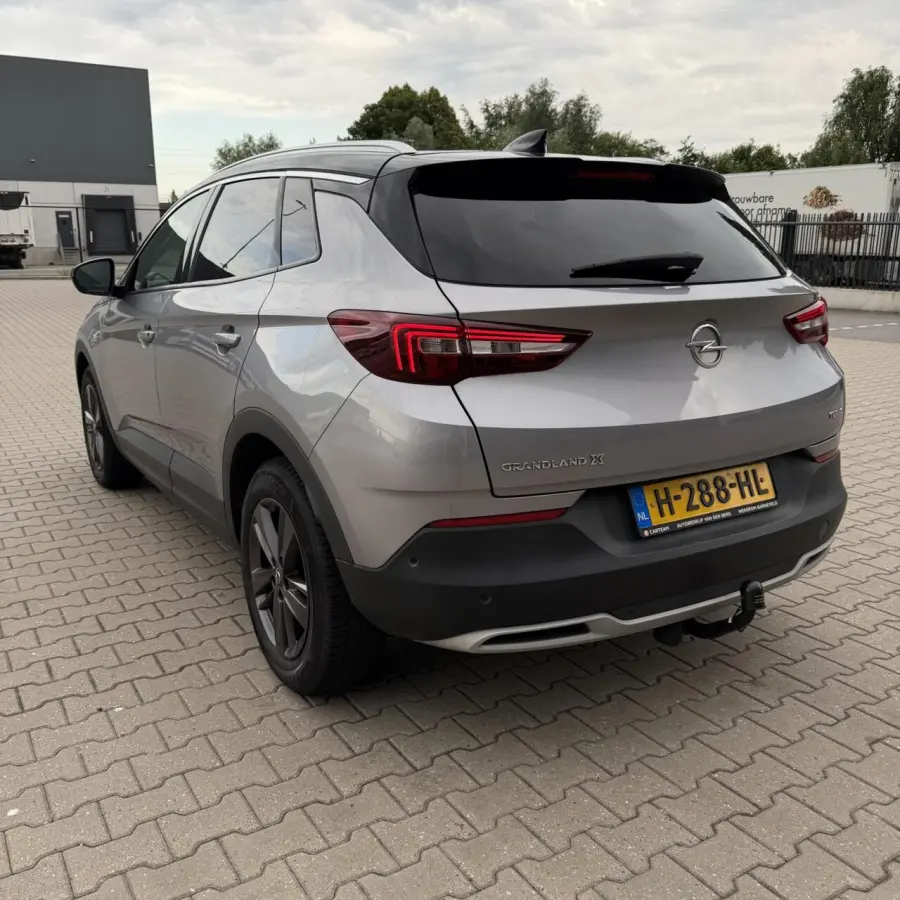 1.2 Turbo 2019 | Camera | Navi | CarPlay