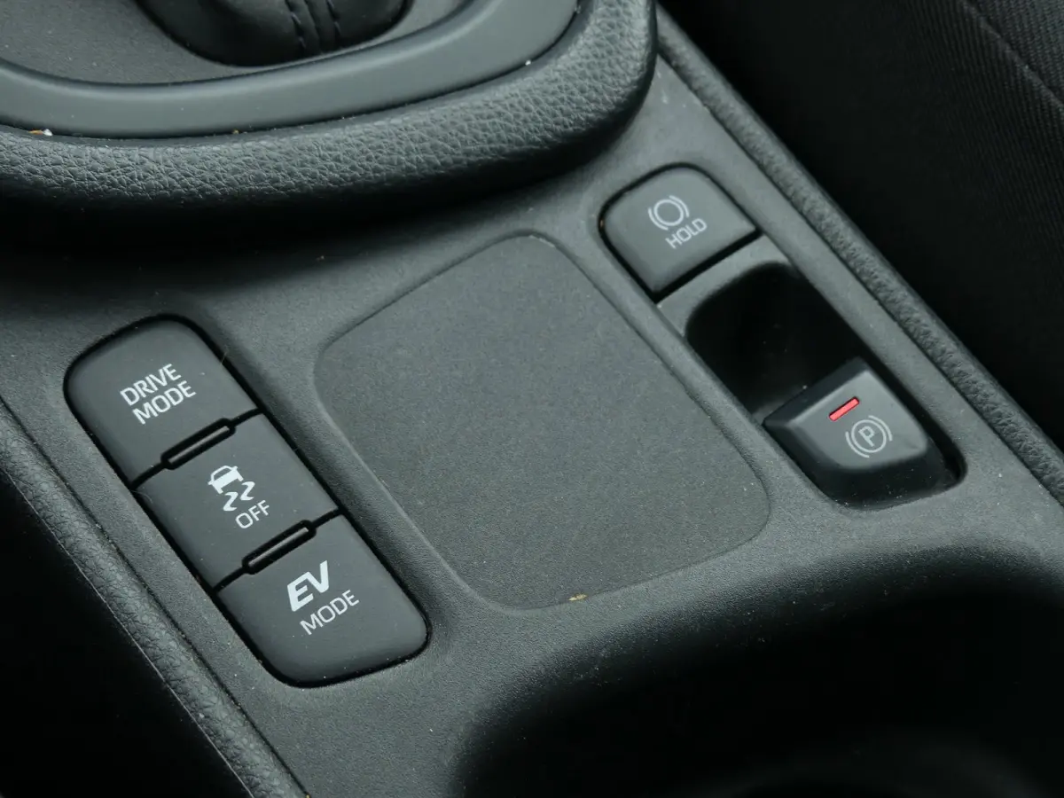 1.5 Pure / Climate Control / DAB+ / Carplay