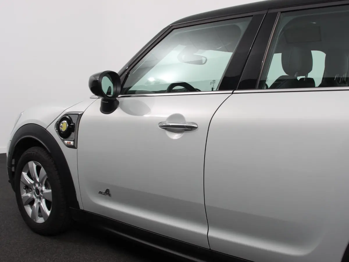 1.5 Cooper ALL4 PHEV Navigatie Climate Control Lichtmetalen Velgen Led