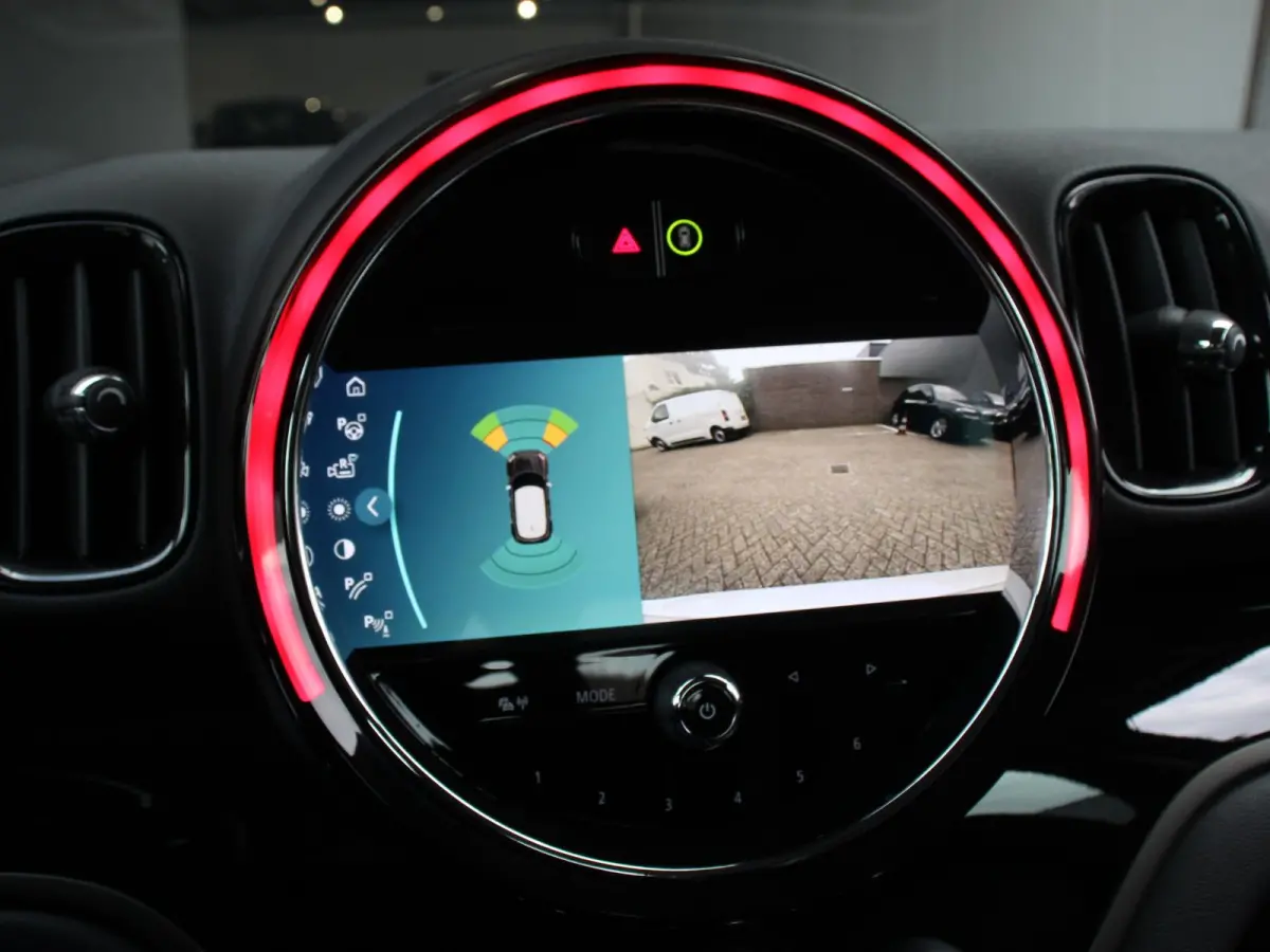 1.5 Cooper ALL4 PHEV Navigatie Climate Control Lichtmetalen Velgen Led
