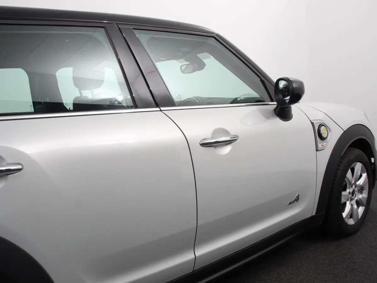 1.5 Cooper ALL4 PHEV Navigatie Climate Control Lichtmetalen Velgen Led