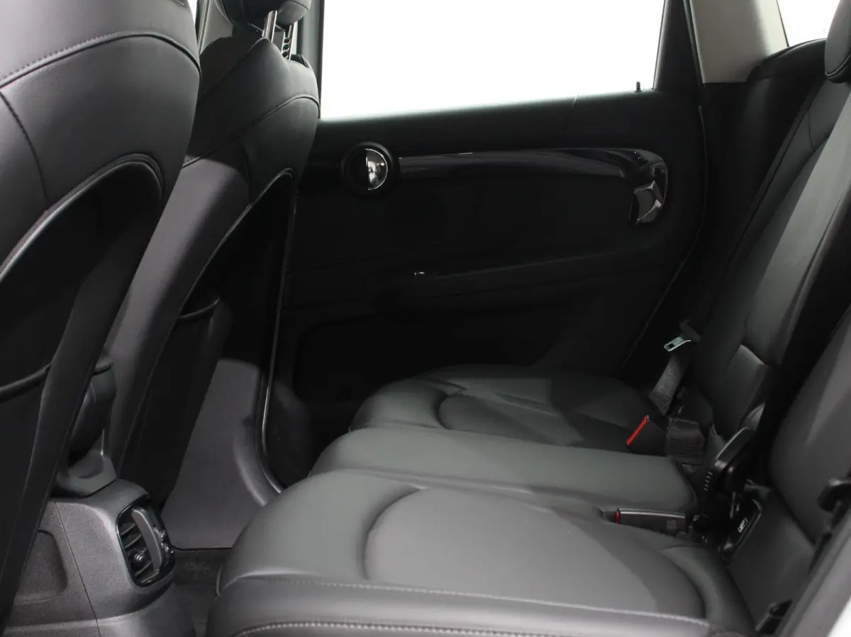 1.5 Cooper ALL4 PHEV Navigatie Climate Control Lichtmetalen Velgen Led