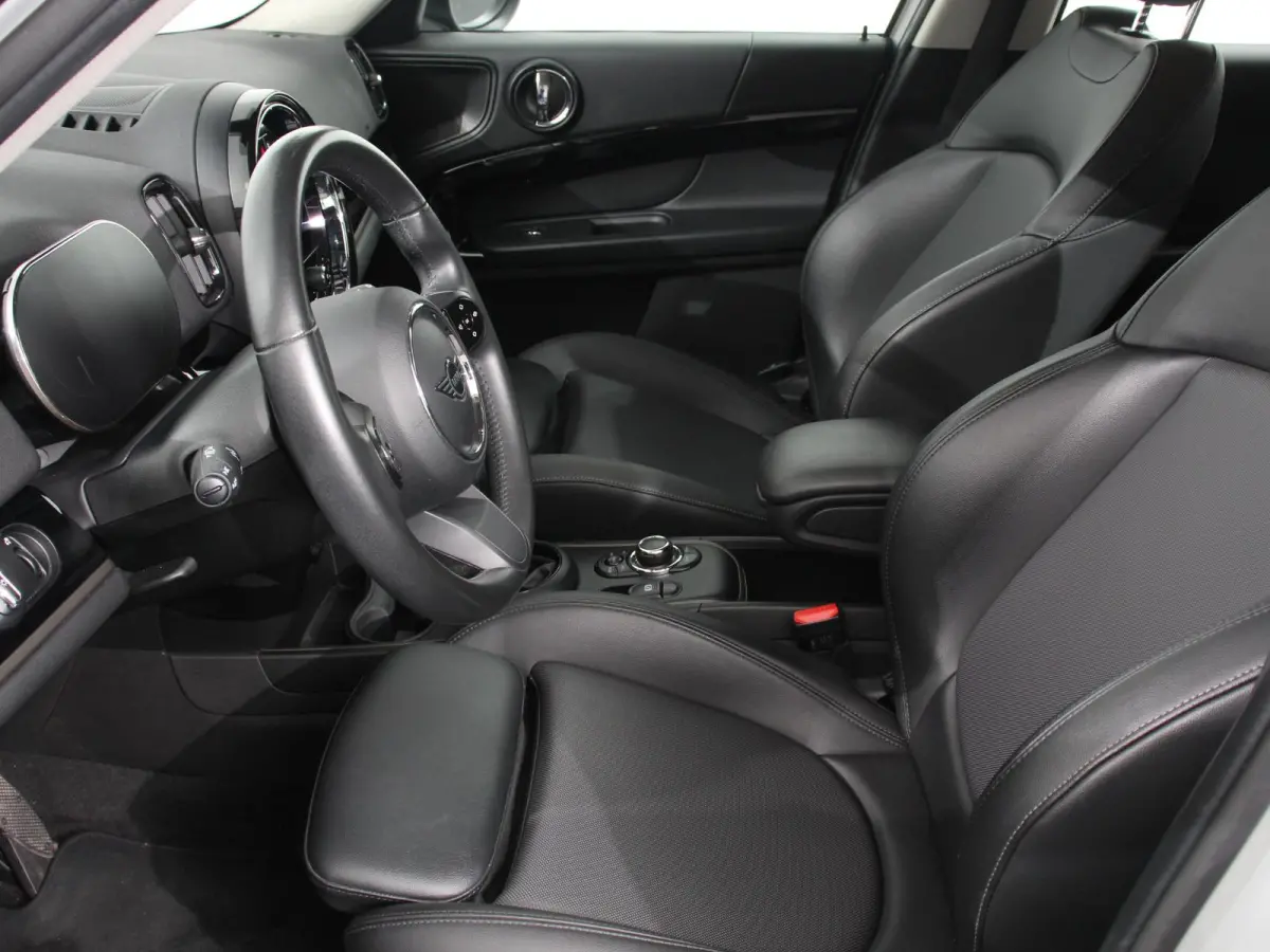 1.5 Cooper ALL4 PHEV Navigatie Climate Control Lichtmetalen Velgen Led