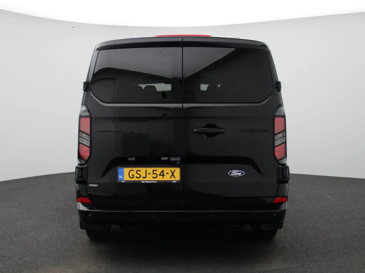 340 2.5 PHEV L2H1 Limited | 9 persoons | Adaptive Cruise | Stoelverwarming | Voorruitverwarming | Camera | Apple Carplay/Android Auto |