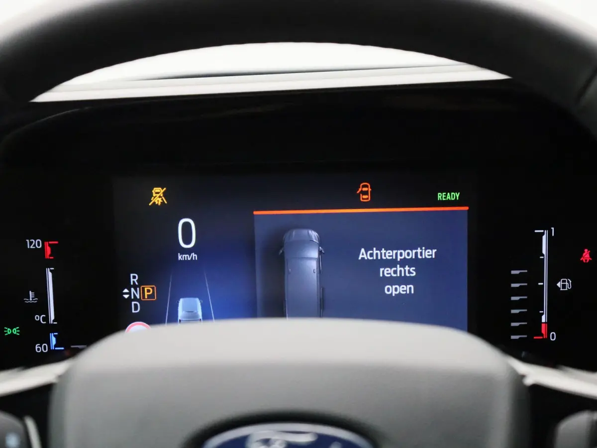 340 2.5 PHEV L2H1 Limited | 9 persoons | Adaptive Cruise | Stoelverwarming | Voorruitverwarming | Camera | Apple Carplay/Android Auto |