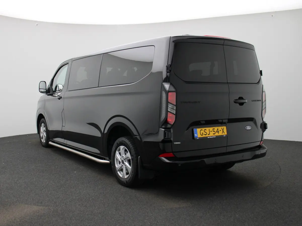 340 2.5 PHEV L2H1 Limited | 9 persoons | Adaptive Cruise | Stoelverwarming | Voorruitverwarming | Camera | Apple Carplay/Android Auto |