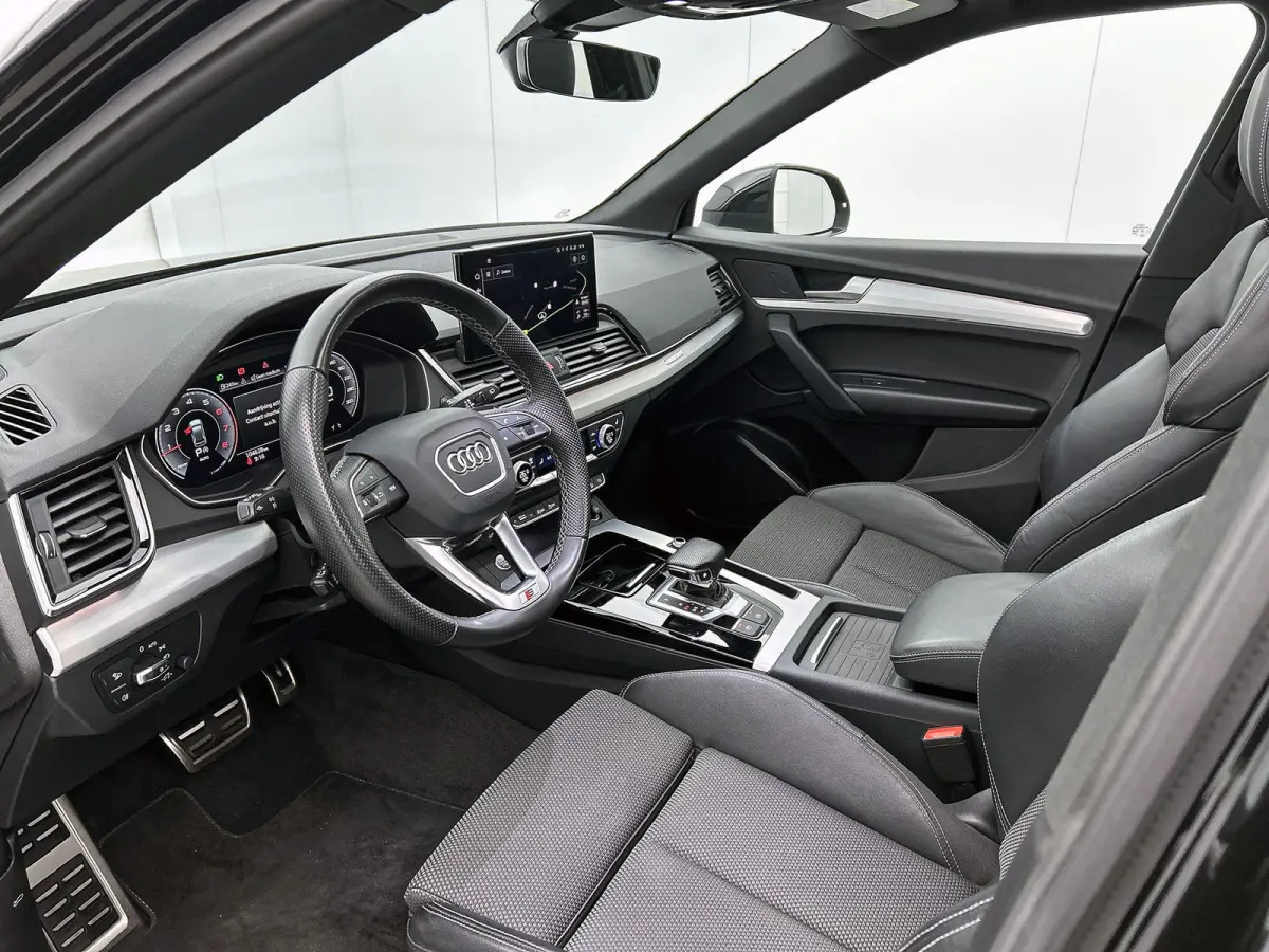 40 TFSI S edition 204 PK | S-line | Panoramadak | 360 Camera | Trekhaak | Adaptive cruise control | Stoelverwarming | Navigatie | Apple Carplay | Android Auto | Lichtmetalen velgen |