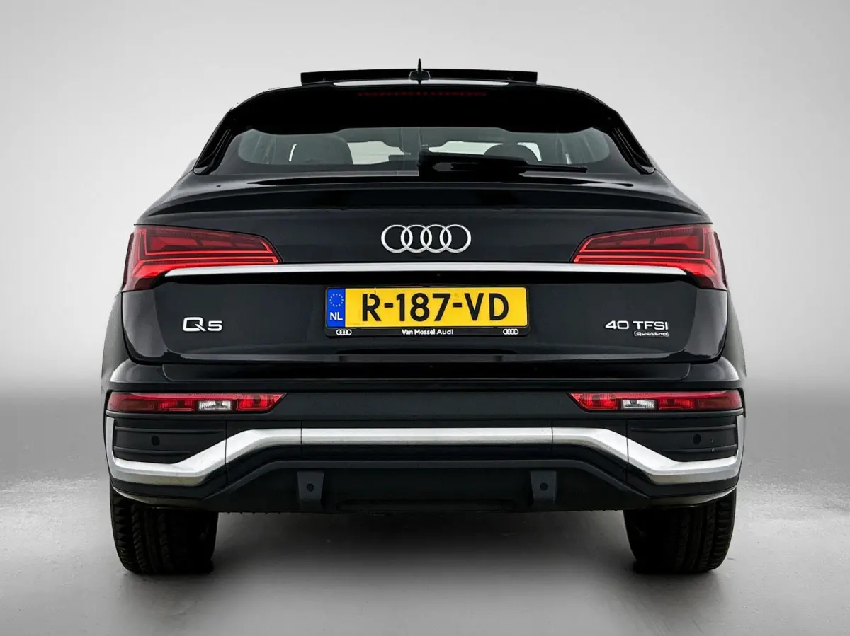 40 TFSI S edition 204 PK | S-line | Panoramadak | 360 Camera | Trekhaak | Adaptive cruise control | Stoelverwarming | Navigatie | Apple Carplay | Android Auto | Lichtmetalen velgen |