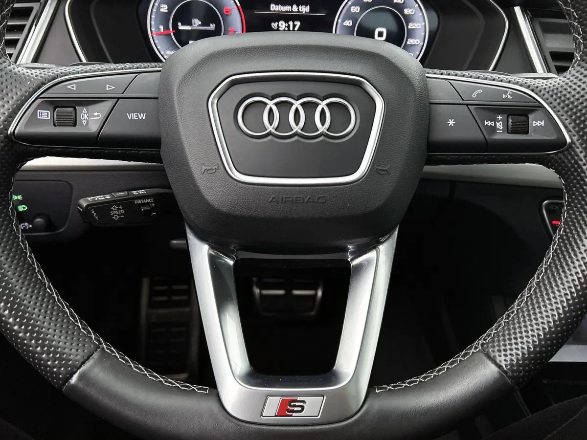 40 TFSI S edition 204 PK | S-line | Panoramadak | 360 Camera | Trekhaak | Adaptive cruise control | Stoelverwarming | Navigatie | Apple Carplay | Android Auto | Lichtmetalen velgen |