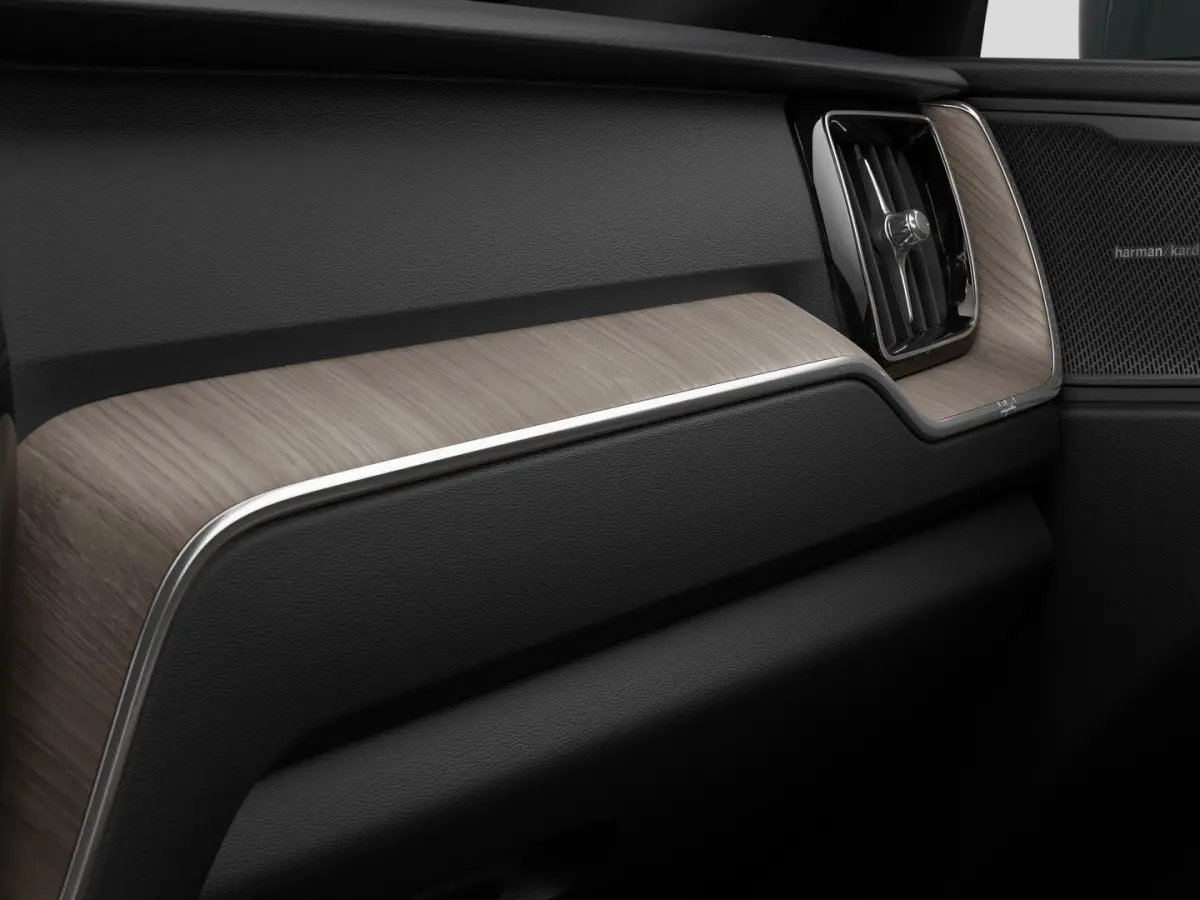 T6 AWD Plug-in Hybrid Plus Brigt | Stoel & stuur verwarming | Blis | Keyless | 360 camera |