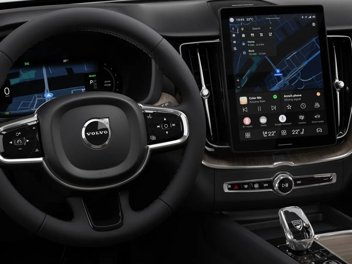 T6 AWD Plug-in Hybrid Plus Brigt | Stoel & stuur verwarming | Blis | Keyless | 360 camera |