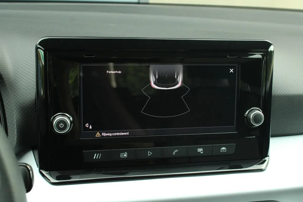 1.0 EcoTSI 95pk Reference | Airco | Cruise Control | Parkeersensoren | Apple CarPlay / Android Auto