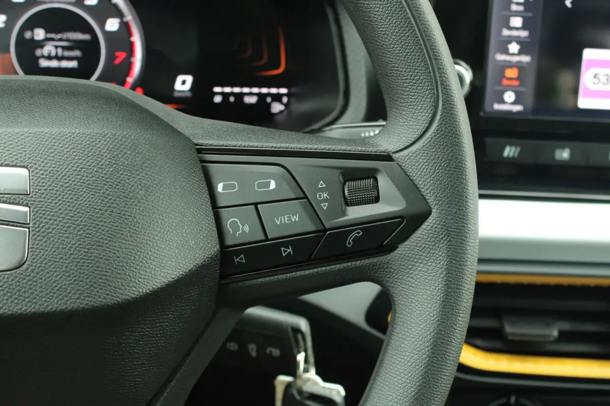 1.0 EcoTSI 95pk Reference | Airco | Cruise Control | Parkeersensoren | Apple CarPlay / Android Auto