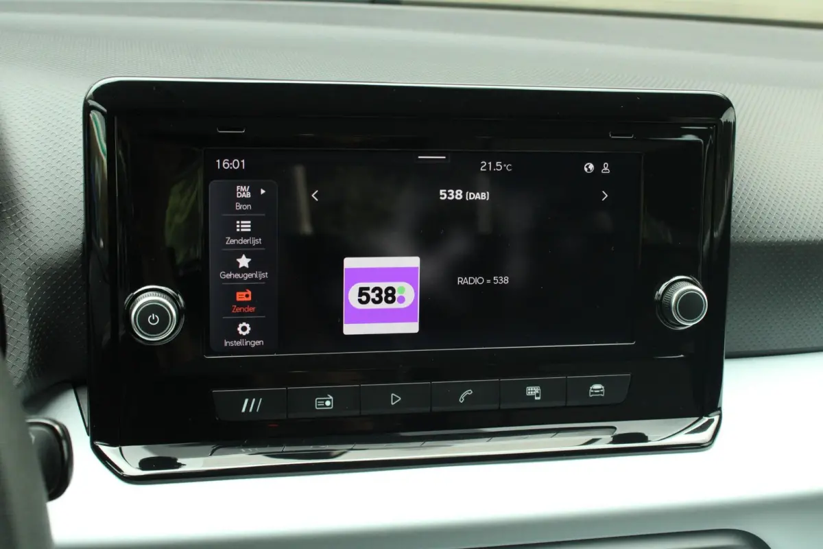 1.0 EcoTSI 95pk Reference | Airco | Cruise Control | Parkeersensoren | Apple CarPlay / Android Auto