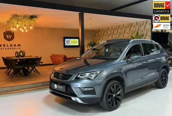 1.5 TSI Xcellence|Pano|Alcantara|19" Zwarte Velgen|360° Camera|Keyless|Sfeerverlichting|Virtueel Cockpit|Rijklaar