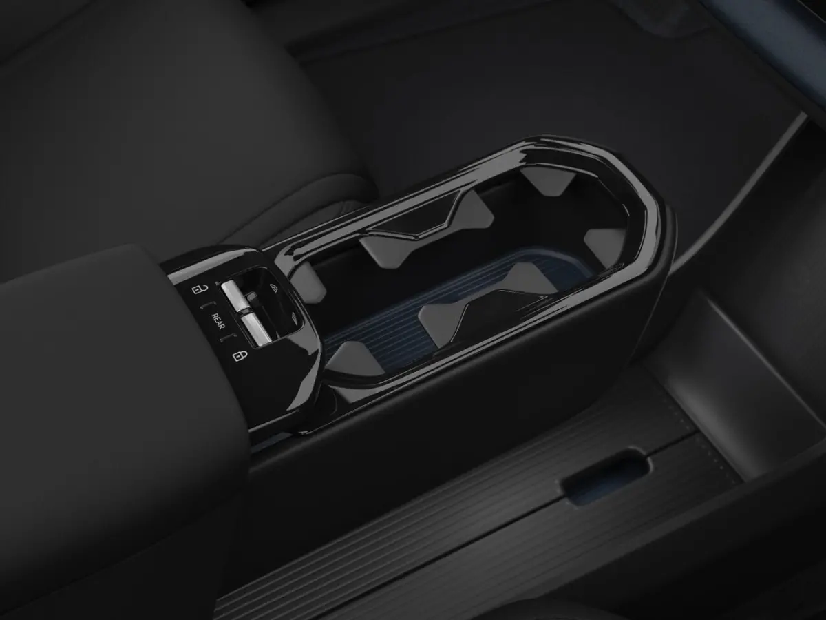 Single Motor Extended Range Ultra Black Edition Europa 69 kWh | Panoramadak | 360 Camera | Harman/Kardon | Pilot Assist