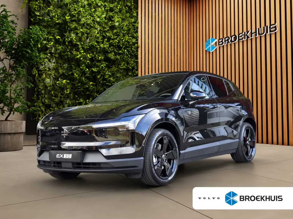 Single Motor Extended Range Ultra Black Edition Europa 69 kWh | Panoramadak | 360 Camera | Harman/Kardon | Pilot Assist