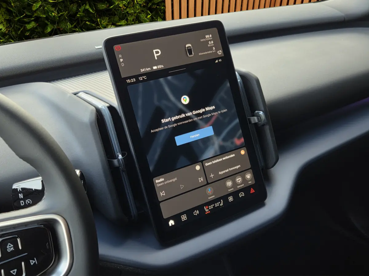 Single Motor Extended Range Ultra Black Edition Europa 69 kWh | Panoramadak | 360 Camera | Harman/Kardon | Pilot Assist