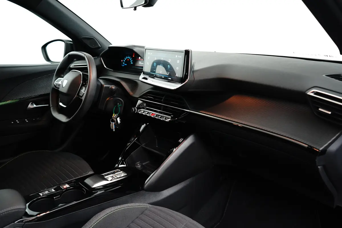 EV Active 50 kWh Carplay | Parkeersensoren | Keyless | Climate | Cruise | LED | Airco (automatisch) | Apple Carplay/Android Auto|telefoonintegratie premium | Cruise control