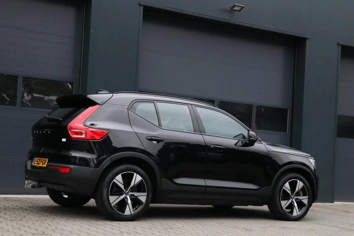 P8 AWD 78kWh |R-DESIGN| AdaptiveCruise Harman/Kardon Leder Trekhaak AppleCarplay Stoel/stuur verwarmd 127000KM BJ2021