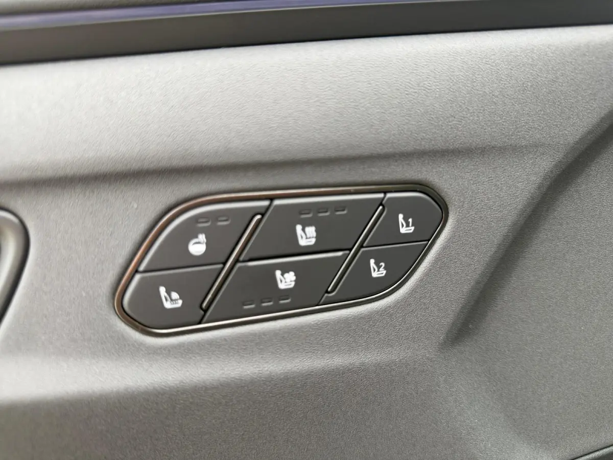 GT-PlusLine 81.4 kWh Auto is verkocht | Warmtepomp | Massagefunctie | Harman/Kardon audio-installatie | Dodehoekcamera | 360 camera | Glazen schuif-/kanteldak | Memory seats | Elektrisch bed