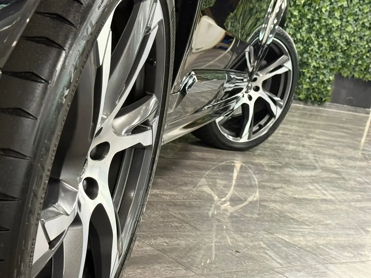 T8 AWD Recharge Inscription | Luchtvering | Trekhaak | 360 Camera | Harman Kardon | Adaptieve Cruise Control | Stoelverwarming voor+achter | Stuurwielverwarming | Schuifdak | 22 Inch | Full 
