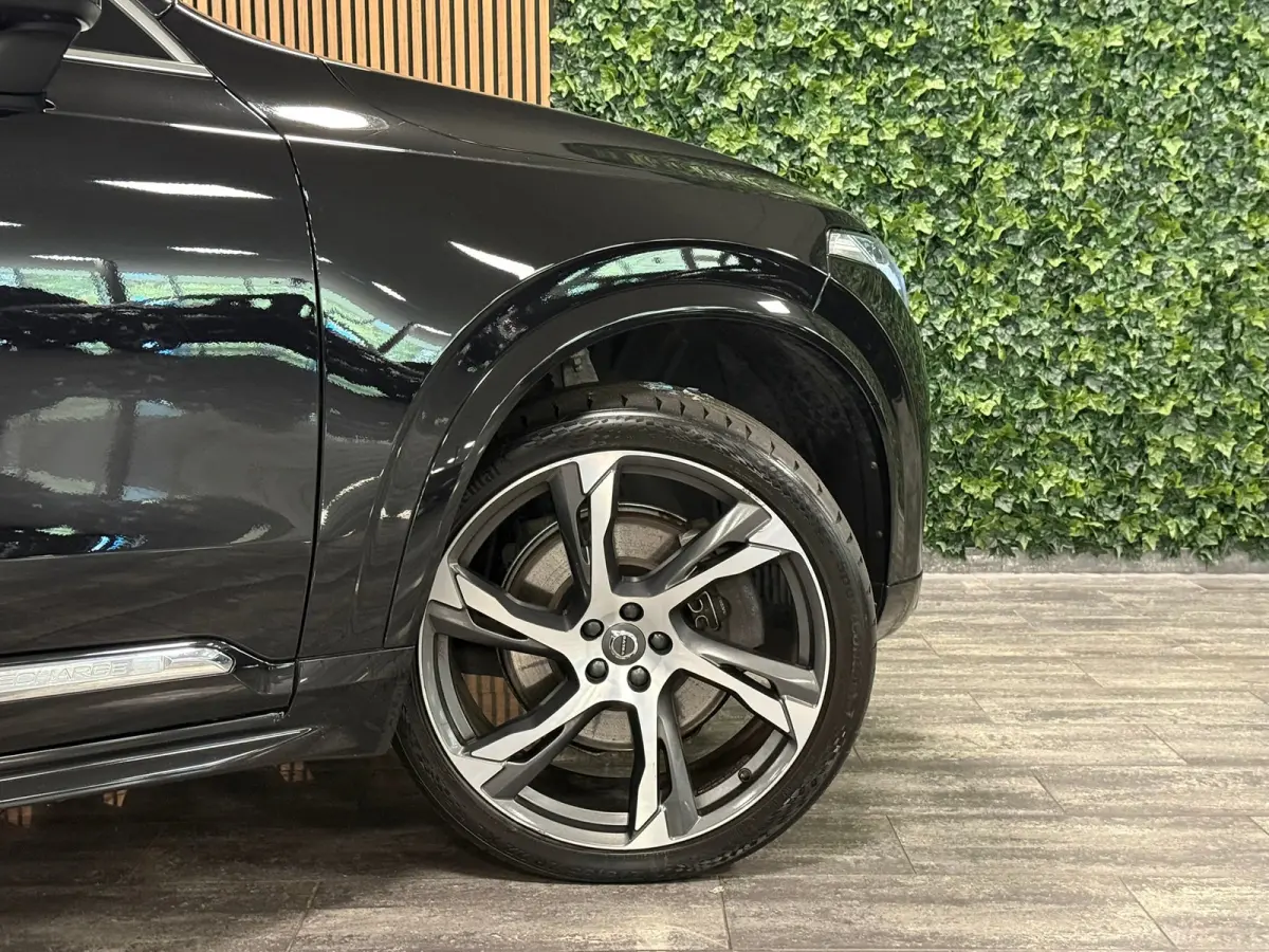 T8 AWD Recharge Inscription | Luchtvering | Trekhaak | 360 Camera | Harman Kardon | Adaptieve Cruise Control | Stoelverwarming voor+achter | Stuurwielverwarming | Schuifdak | 22 Inch | Full 