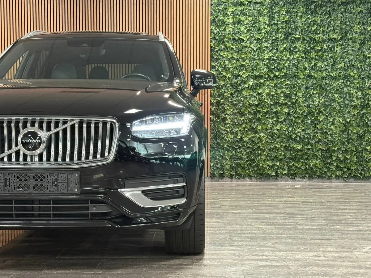 T8 AWD Recharge Inscription | Luchtvering | Trekhaak | 360 Camera | Harman Kardon | Adaptieve Cruise Control | Stoelverwarming voor+achter | Stuurwielverwarming | Schuifdak | 22 Inch | Full 