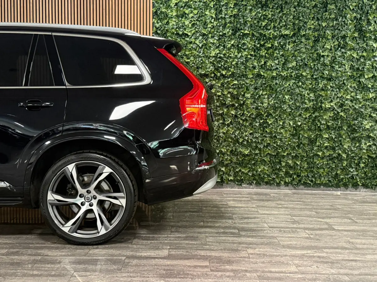 T8 AWD Recharge Inscription | Luchtvering | Trekhaak | 360 Camera | Harman Kardon | Adaptieve Cruise Control | Stoelverwarming voor+achter | Stuurwielverwarming | Schuifdak | 22 Inch | Full 