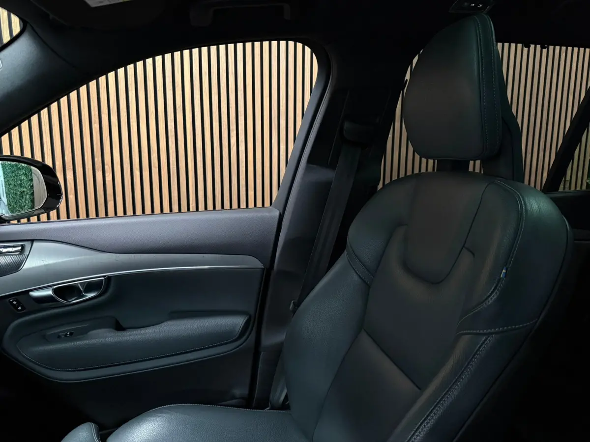 T8 AWD Recharge Inscription | Luchtvering | Trekhaak | 360 Camera | Harman Kardon | Adaptieve Cruise Control | Stoelverwarming voor+achter | Stuurwielverwarming | Schuifdak | 22 Inch | Full 