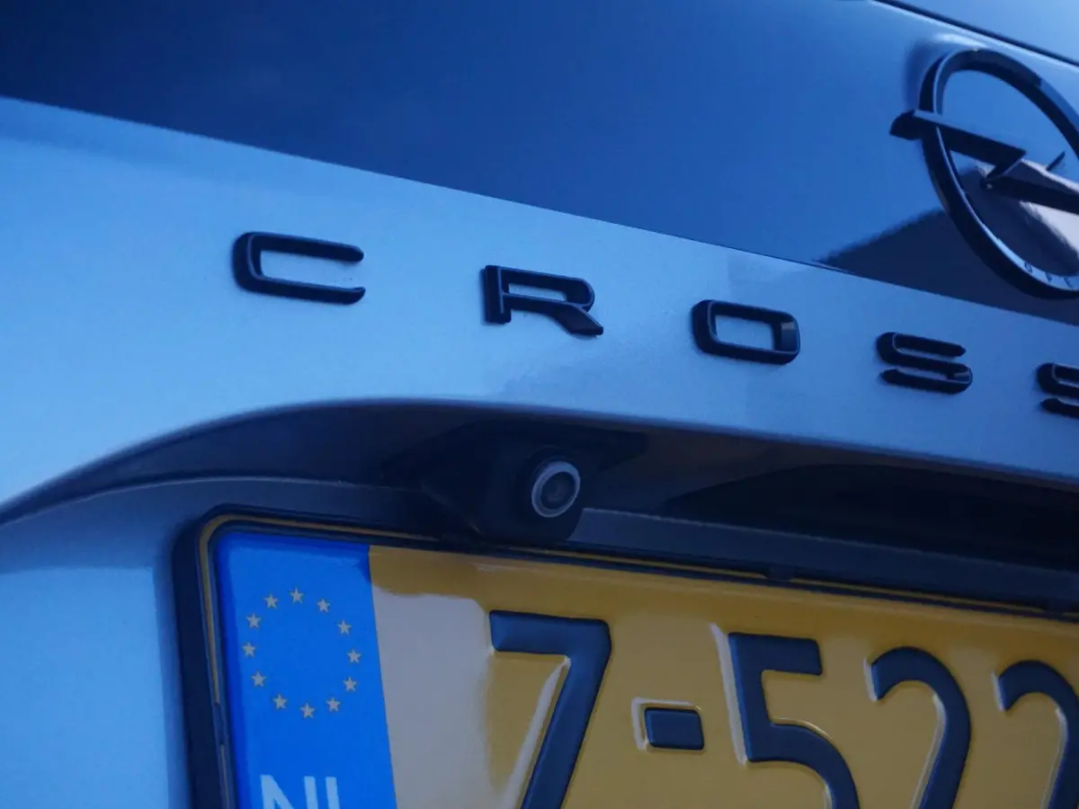 1.2 Turbo GS Line | 130pk! | All-season | Carplay