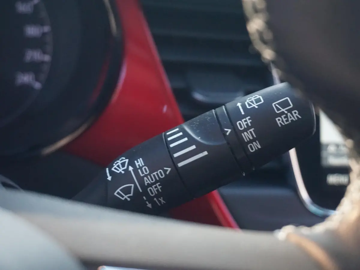 1.2 Turbo GS Line | 130pk! | All-season | Carplay