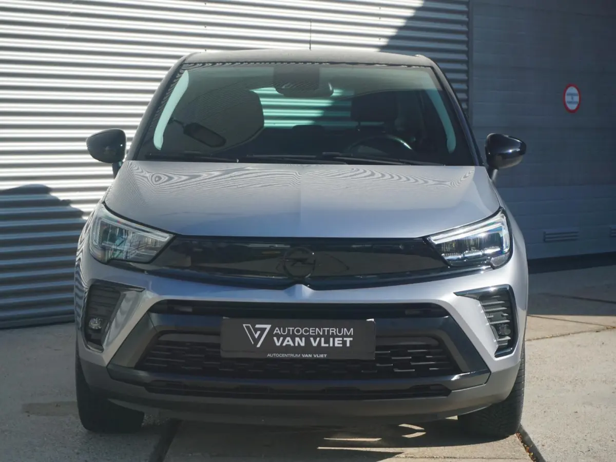 1.2 Turbo GS Line | 130pk! | All-season | Carplay