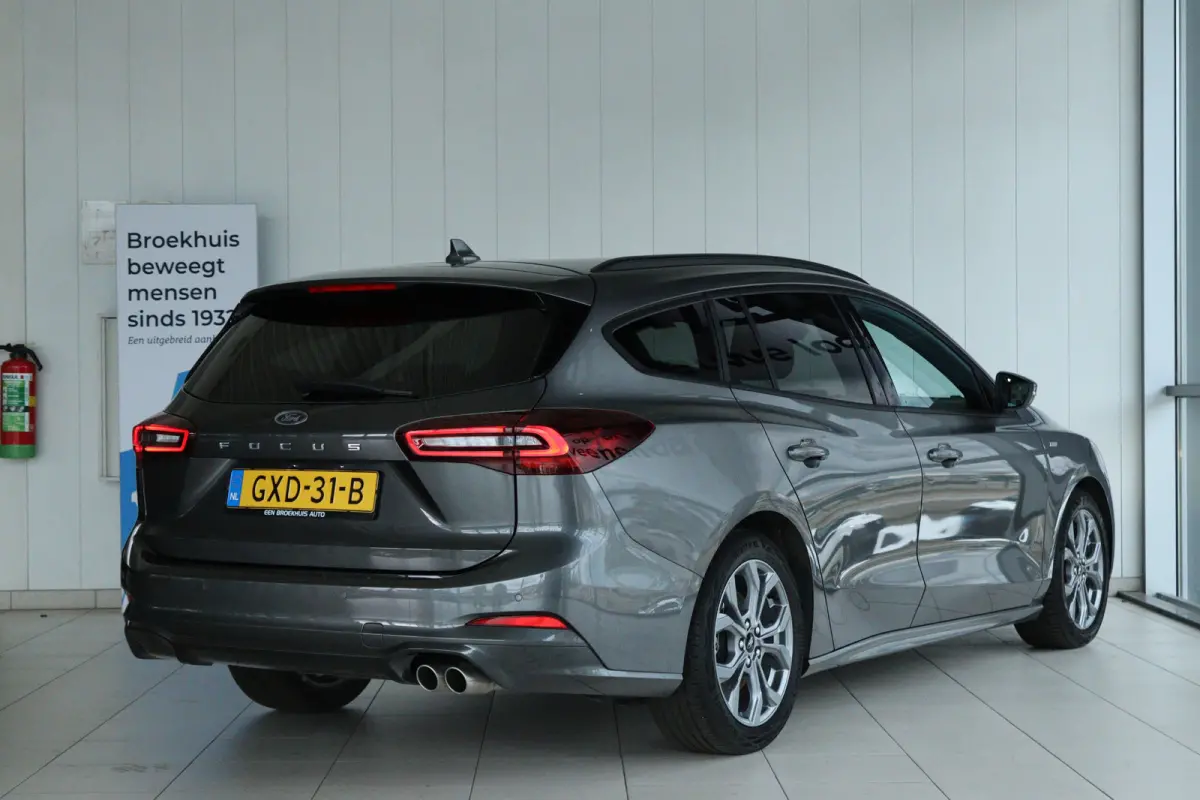 1.0 EcoBoost Hybrid ST Line | Cruise Control | Stoel+Stuurverwarming | Carplay | Navi | LED | Climate