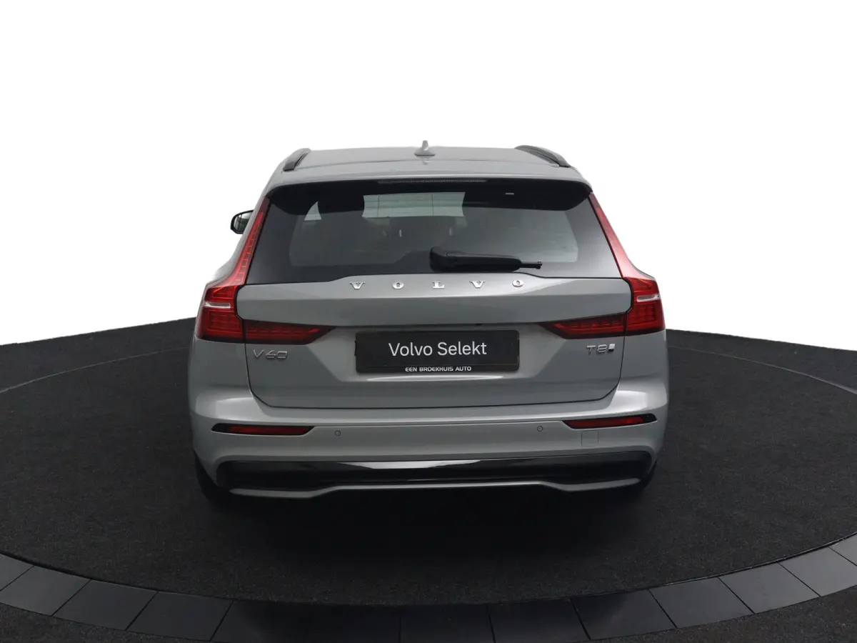 T8 Plug-in hybrid AWD Plus Dark | Stoelverwarming | 360 Camera | Voorruitverwarming | Harman\Kardon | Elek.  Sport Stoelen